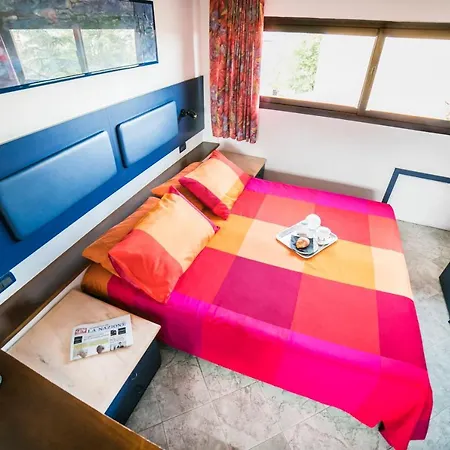 Otel Byron Montecatini Terme